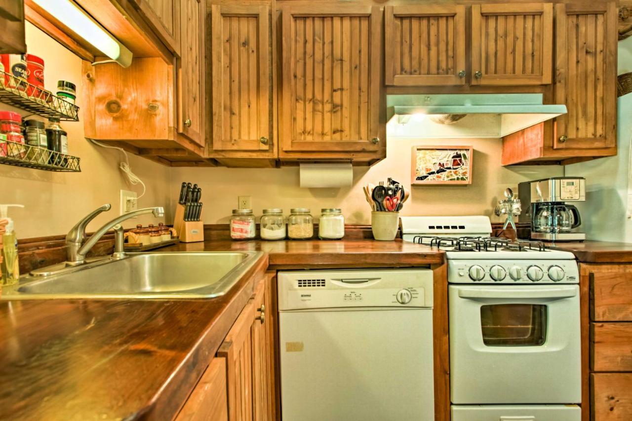 Clearwater Cabin On 10 Acres With Trout Stream! Monterey Bagian luar foto