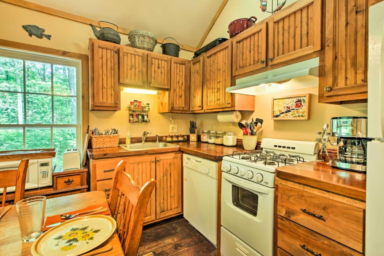 Clearwater Cabin On 10 Acres With Trout Stream! Monterey Bagian luar foto