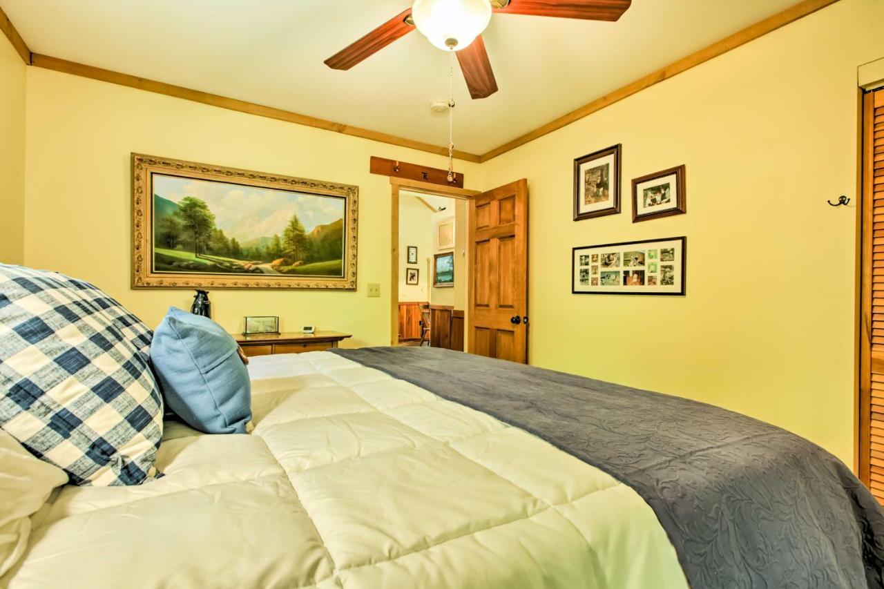 Clearwater Cabin On 10 Acres With Trout Stream! Monterey Bagian luar foto