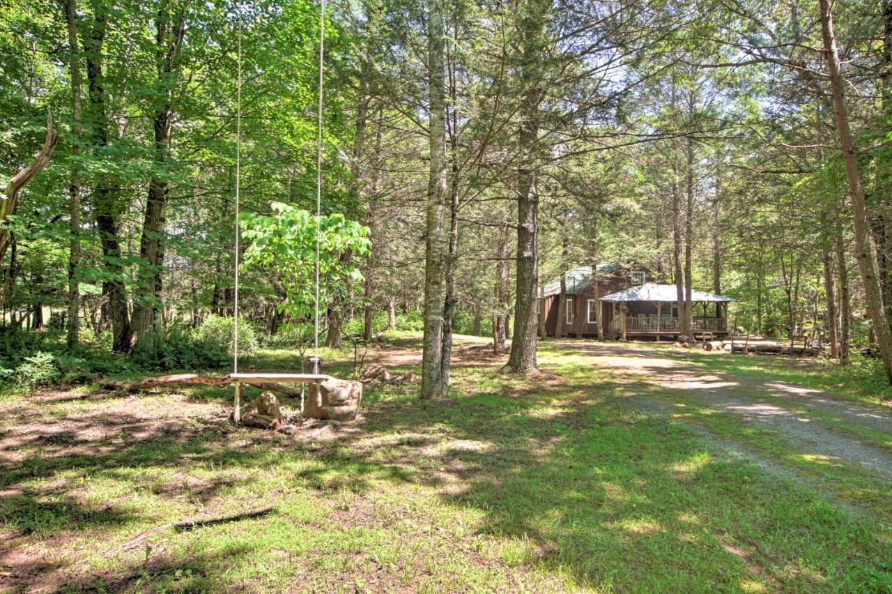 Clearwater Cabin On 10 Acres With Trout Stream! Monterey Bagian luar foto
